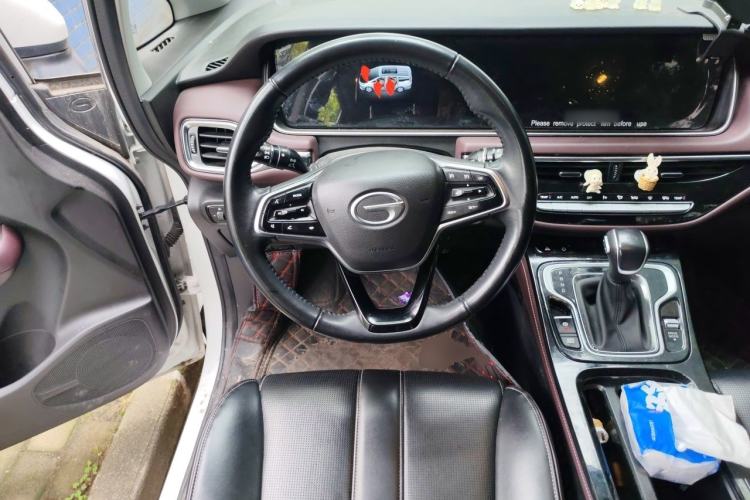Used GAC Trumpchi M6 2023 PRO 270T DCT Luxury Edition Steering Wheel