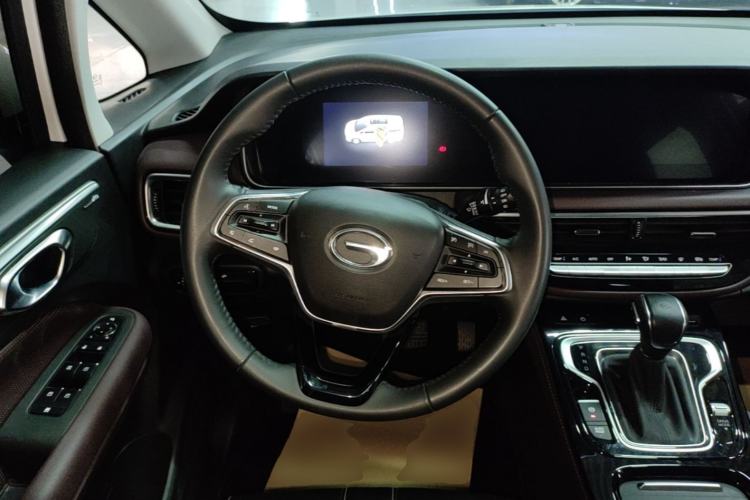 Used GAC Trumpchi M6 2023 PRO 270T DCT Luxury Edition Steering Wheel