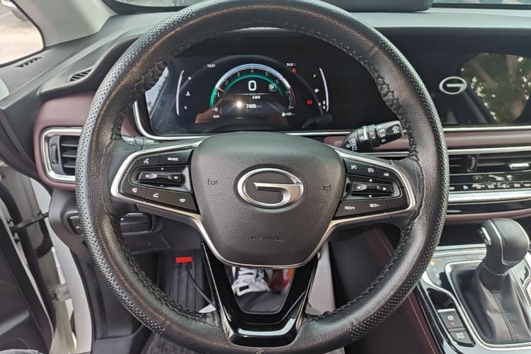 Used GAC Trumpchi M6 2023 PRO 270T DCT Luxury Edition Steering Wheel
