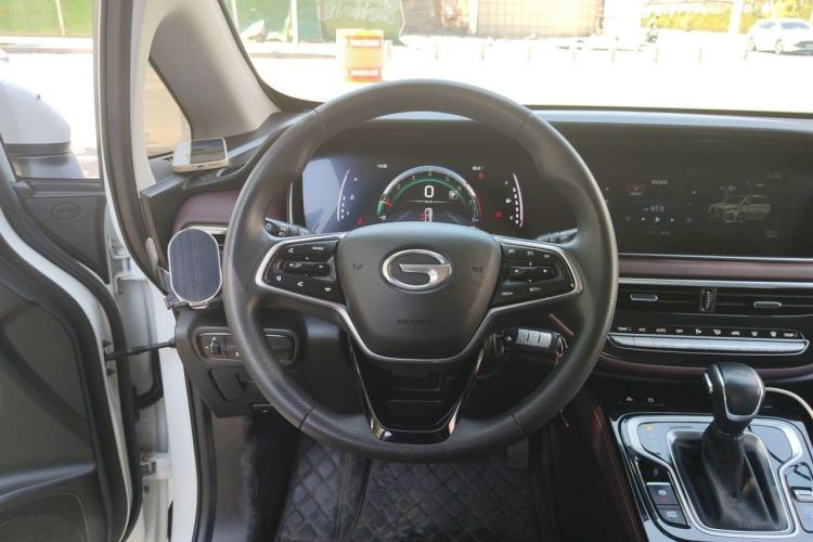 Used GAC Trumpchi M6 2023 PRO 270T DCT Elite Edition Steering Wheel