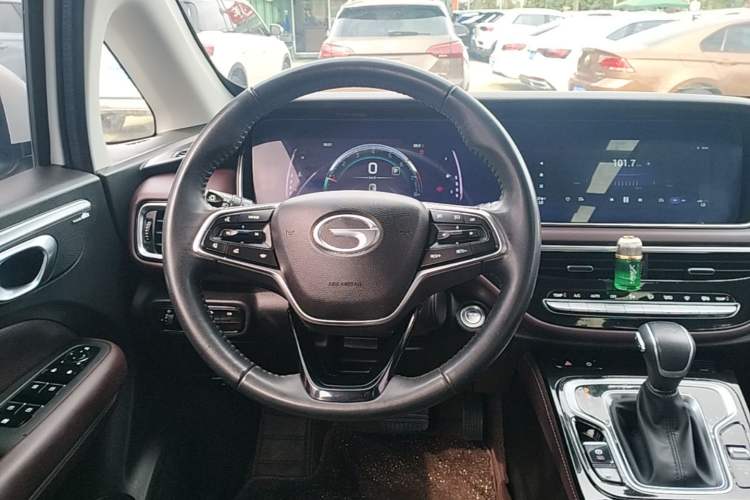 Used GAC Trumpchi M6 2023 PRO 270T DCT Luxury Edition Steering Wheel