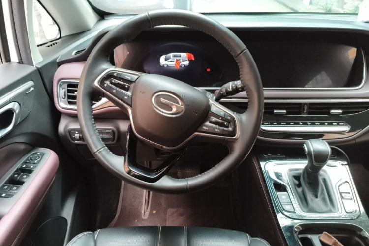 Used GAC Trumpchi M6 2023 PRO 270T DCT Luxury Edition Steering Wheel