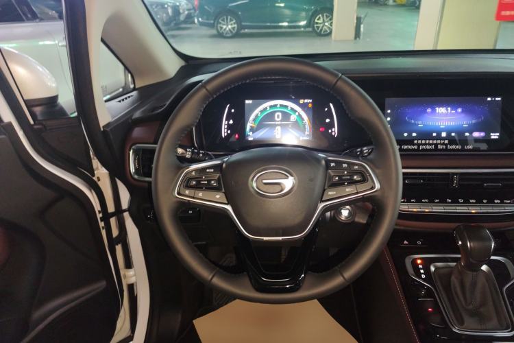 Used GAC Trumpchi M6 2023 PRO 270T DCT Luxury Edition Steering Wheel