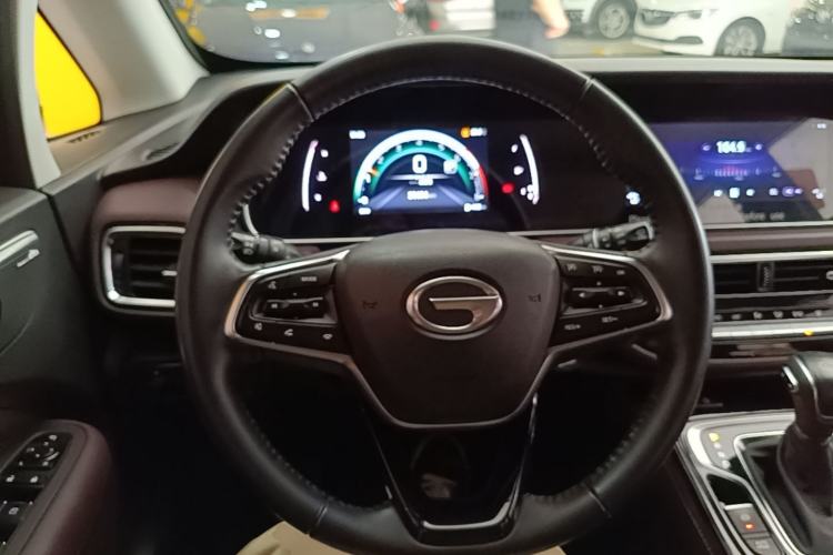 Used GAC Trumpchi M6 2023 PRO 270T DCT Luxury Edition Steering Wheel