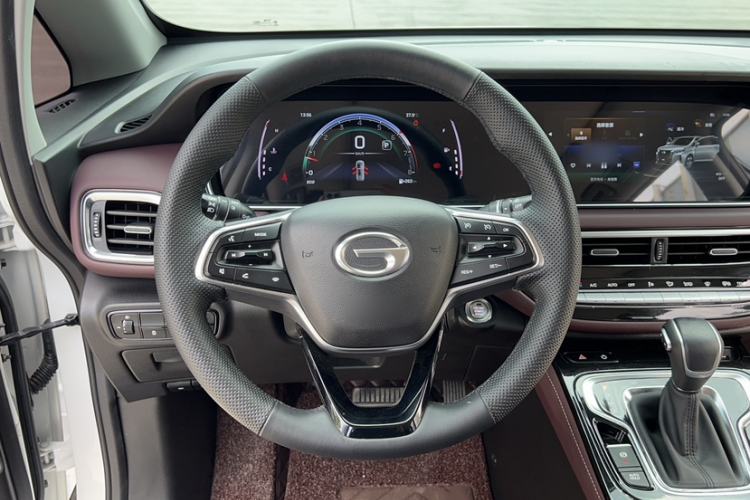 Used GAC Trumpchi M6 2023 PRO 270T DCT Luxury Edition Steering Wheel
