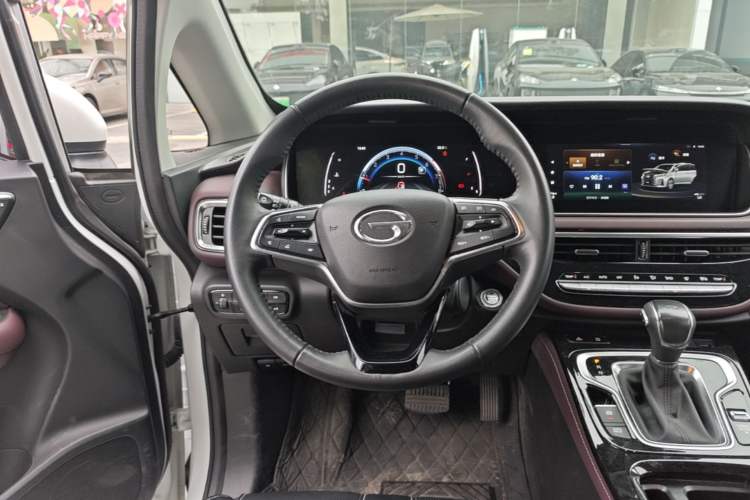 Used GAC Trumpchi M6 2023 PRO 270T DCT Luxury Edition Steering Wheel
