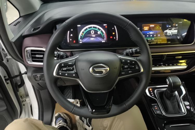 Used GAC Trumpchi M6 2023 PRO 270T DCT Luxury Edition Steering Wheel