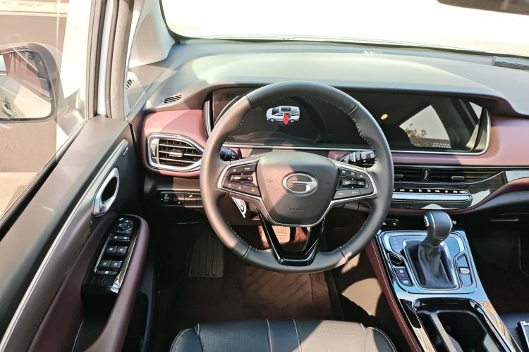 Used GAC Trumpchi M6 2023 PRO 270T DCT Luxury Edition Steering Wheel
