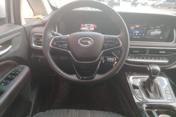 Used GAC Trumpchi M6 2023 PRO 270T DCT Elite Edition Steering Wheel