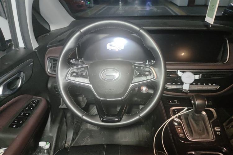 Used GAC Trumpchi M6 2023 PRO 270T DCT Luxury Edition Steering Wheel