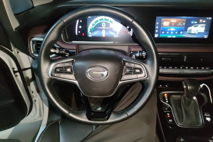 Used GAC Trumpchi M6 2023 PRO 270T DCT Luxury Edition Steering Wheel