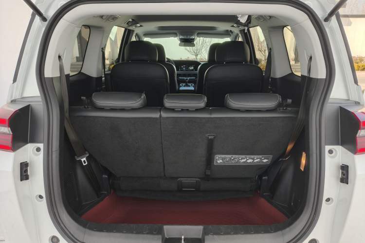 Used GAC Trumpchi M6 2023 PRO 270T DCT Luxury Edition Trunk