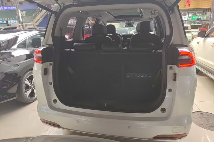 Used GAC Trumpchi M6 2023 PRO 270T DCT Luxury Edition Trunk