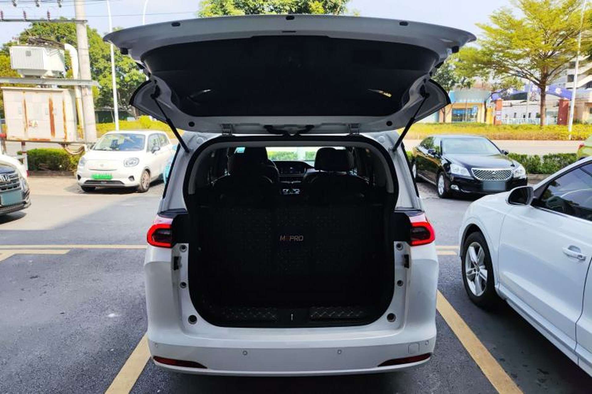 Used GAC Trumpchi M6 2023 PRO 270T DCT Luxury Edition Trunk