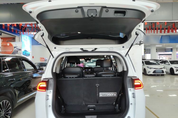 Used GAC Trumpchi M6 2023 PRO 270T DCT Luxury Edition Trunk
