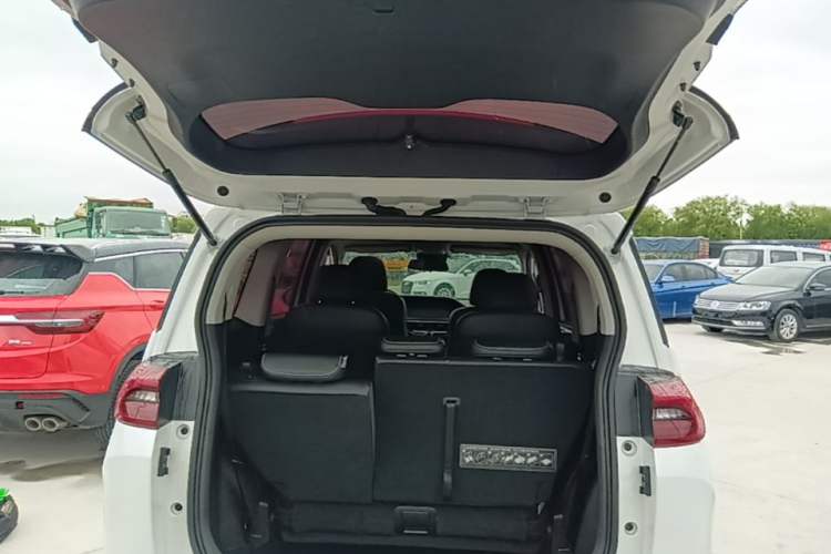 Used GAC Trumpchi M6 2023 PRO 270T DCT Luxury Edition Trunk