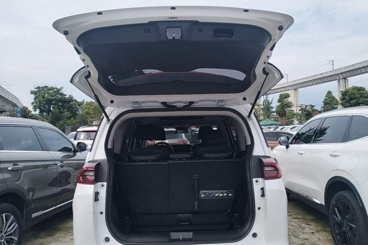 Used GAC Trumpchi M6 2023 PRO 270T DCT Luxury Edition Trunk