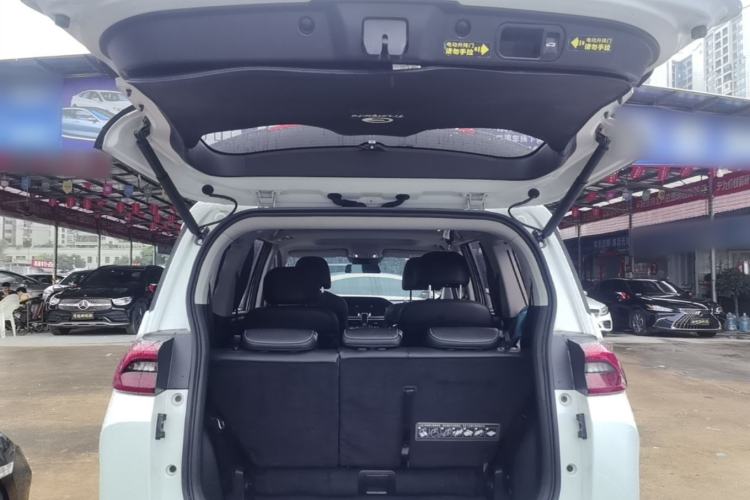 Used GAC Trumpchi M6 2023 PRO 270T DCT Luxury Edition Trunk