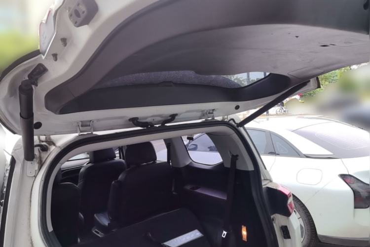Used GAC Trumpchi M6 2023 PRO 270T DCT Luxury Edition Trunk