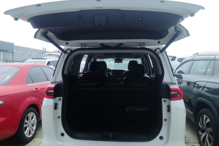 Used GAC Trumpchi M6 2023 PRO 270T DCT Luxury Edition Trunk
