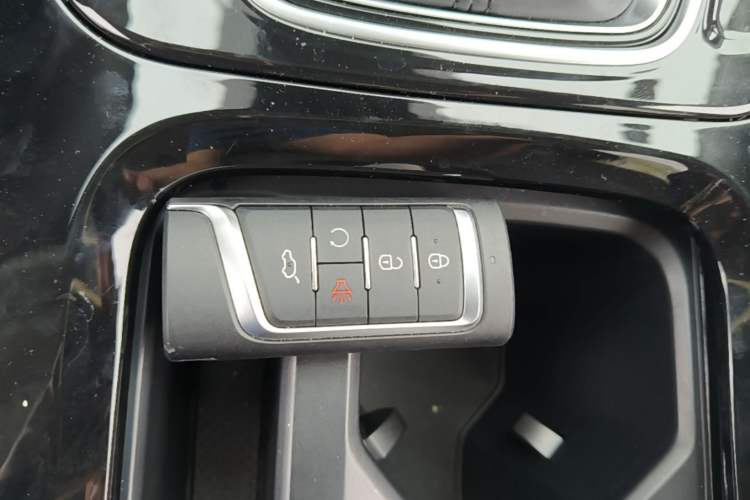 Used GAC Trumpchi M6 2023 PRO 270T DCT Luxury Edition Vehicle Key