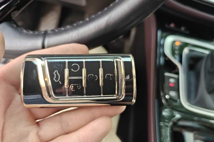 Used GAC Trumpchi M6 2023 PRO 270T DCT Luxury Edition Vehicle Key