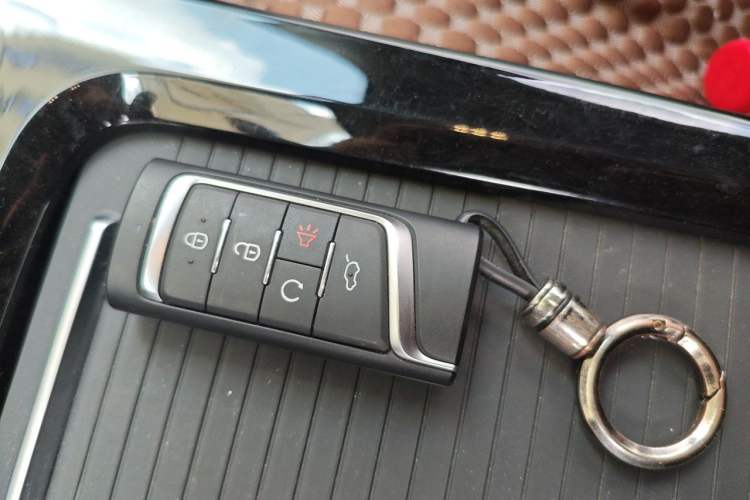 Used GAC Trumpchi M6 2023 PRO 270T DCT Luxury Edition Vehicle Key