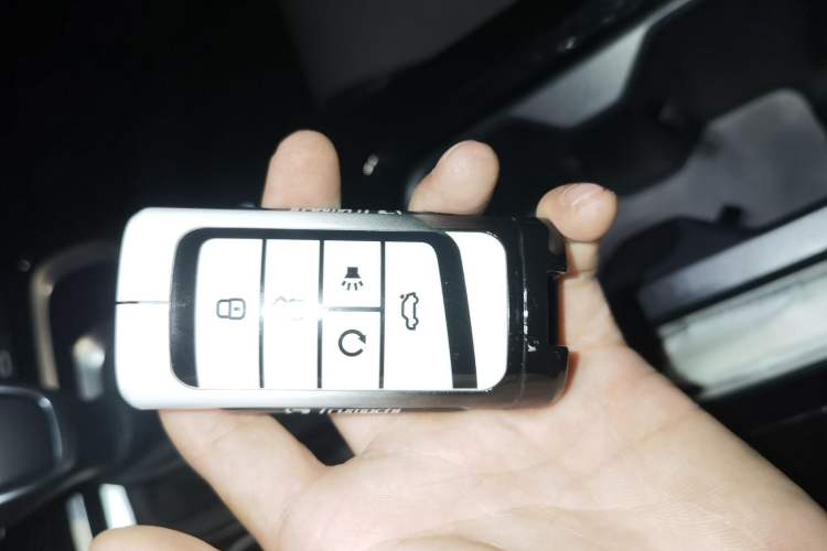 Used GAC Trumpchi M6 2023 PRO 270T DCT Luxury Edition Vehicle Key