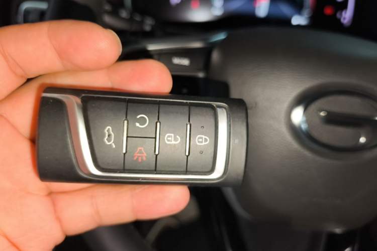 Used GAC Trumpchi M6 2023 PRO 270T DCT Luxury Edition Vehicle Key