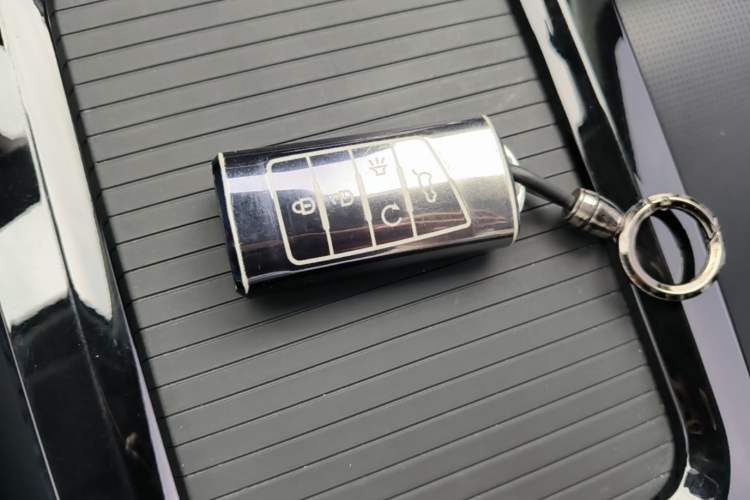 Used GAC Trumpchi M6 2023 PRO 270T DCT Luxury Edition Vehicle Key