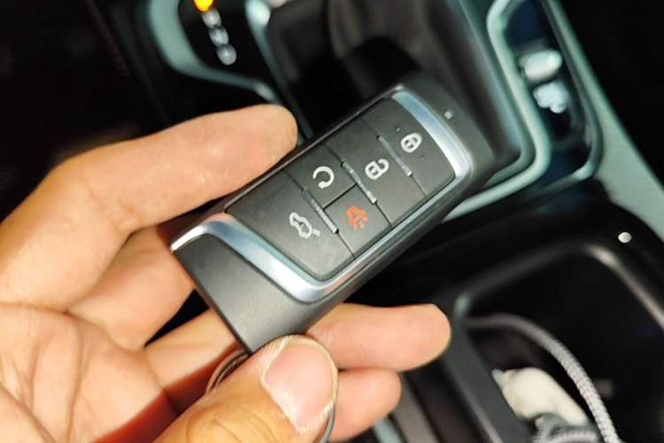 Used GAC Trumpchi M6 2023 PRO 270T DCT Luxury Edition Vehicle Key