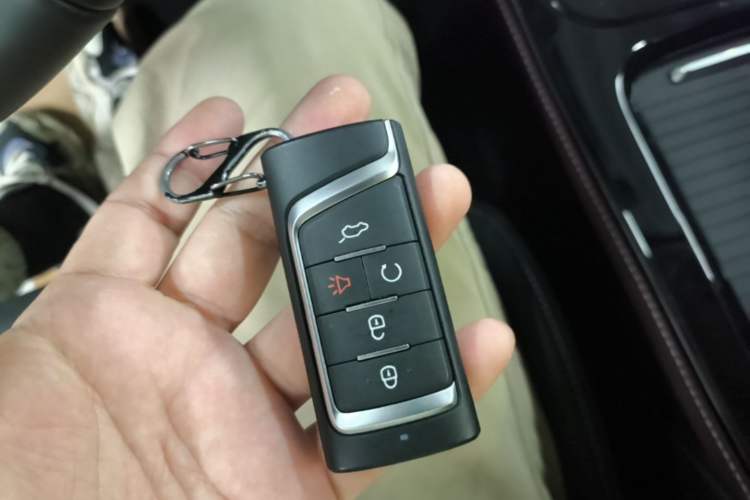 Used GAC Trumpchi M6 2023 PRO 270T DCT Luxury Edition Vehicle Key