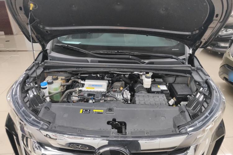 Used GAC Trumpchi M6 2024 MAX 270T WDCT Luxury Edition Engine Bay
