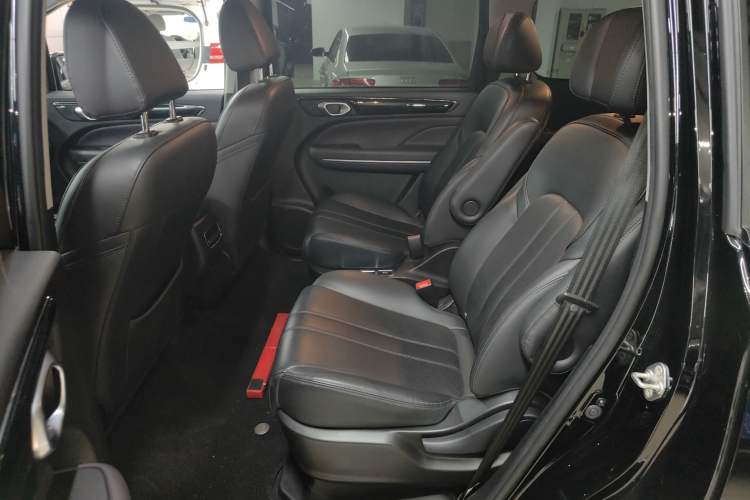 Used GAC Trumpchi M6 2024 MAX 270T WDCT Luxury Edition Interior 4