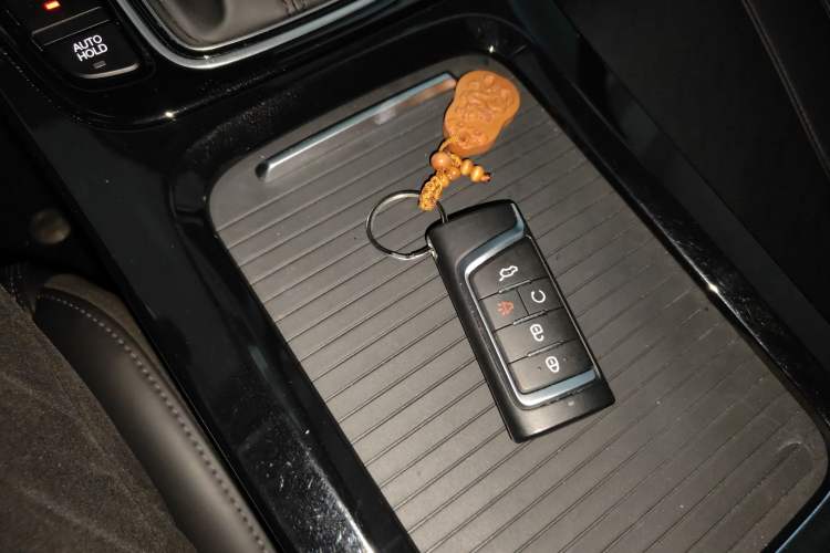 Used GAC Trumpchi M6 2024 MAX 270T WDCT Luxury Edition Vehicle Key