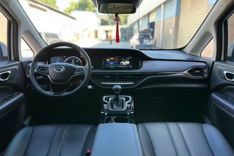 Used GAC Trumpchi M6 2024 MAX 270T WDCT Luxury Edition Center Console