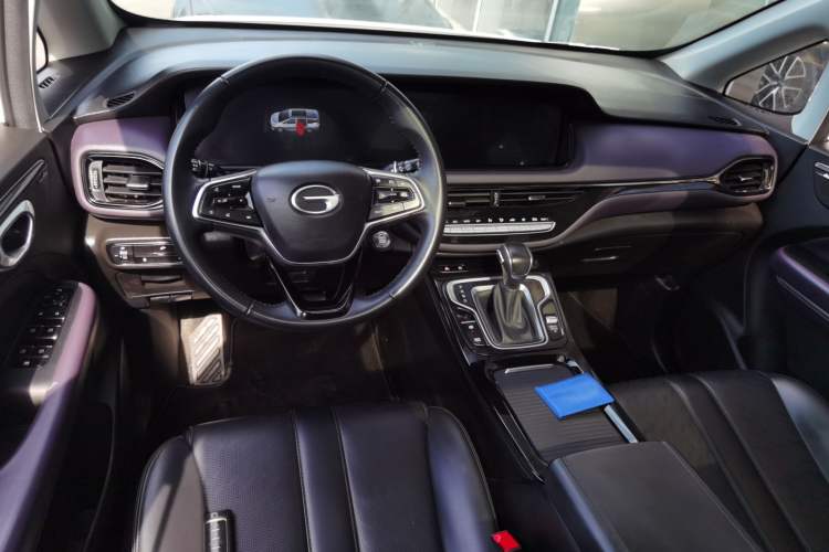 Used GAC Trumpchi M6 2024 MAX 270T WDCT Luxury Edition Center Console