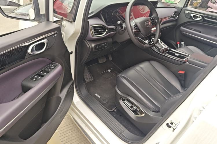 Used GAC Trumpchi M6 2024 MAX 270T WDCT Luxury Edition Driver Seat