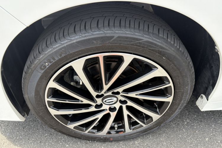 Used GAC Trumpchi M6 2024 MAX 270T WDCT Luxury Edition Exterior 9