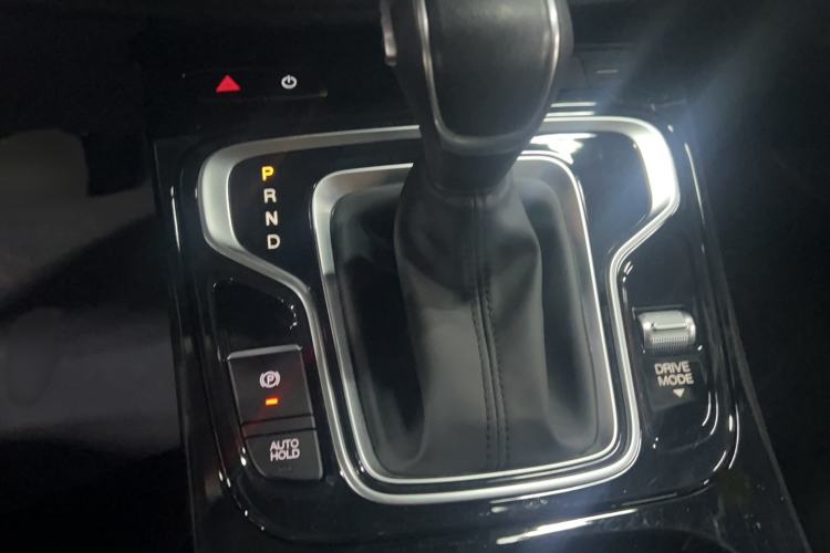 Used GAC Trumpchi M6 2024 MAX 270T WDCT Luxury Edition Gear Lever