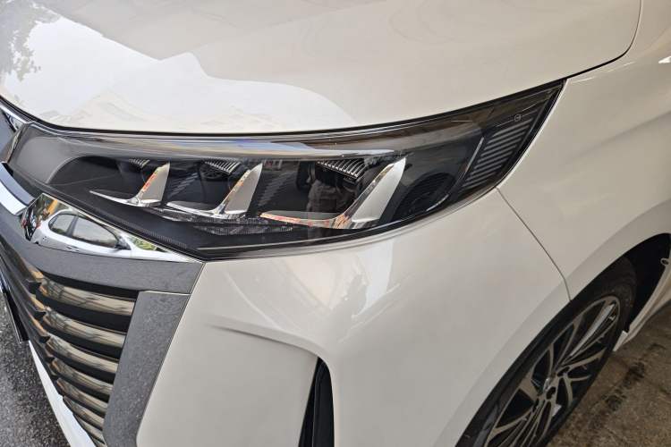 Used GAC Trumpchi M6 2024 MAX 270T WDCT Luxury Edition Left Front Headlight