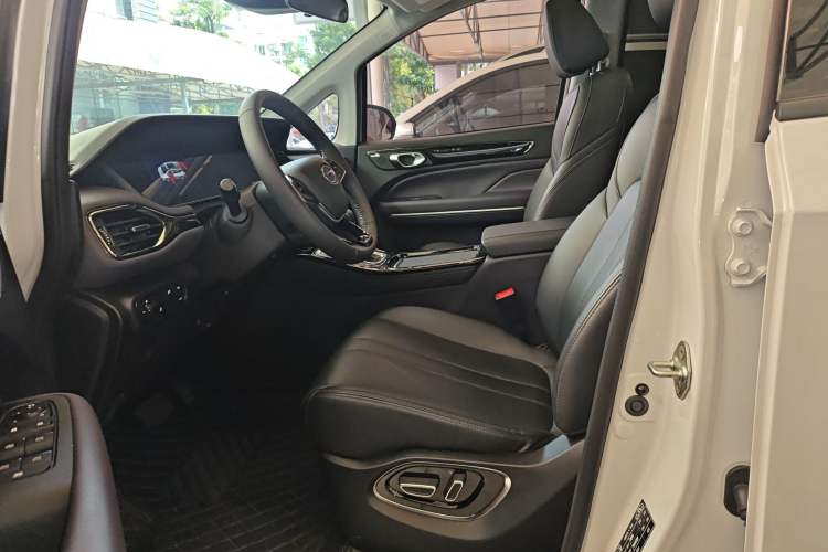 Used GAC Trumpchi M6 2024 MAX 270T WDCT Luxury Edition Left Front Seat