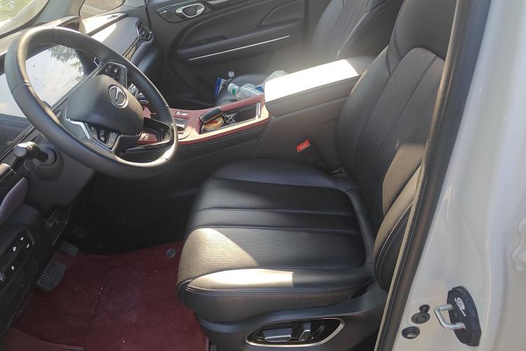 Used GAC Trumpchi M6 2024 MAX 270T WDCT Luxury Edition Left Front Seat