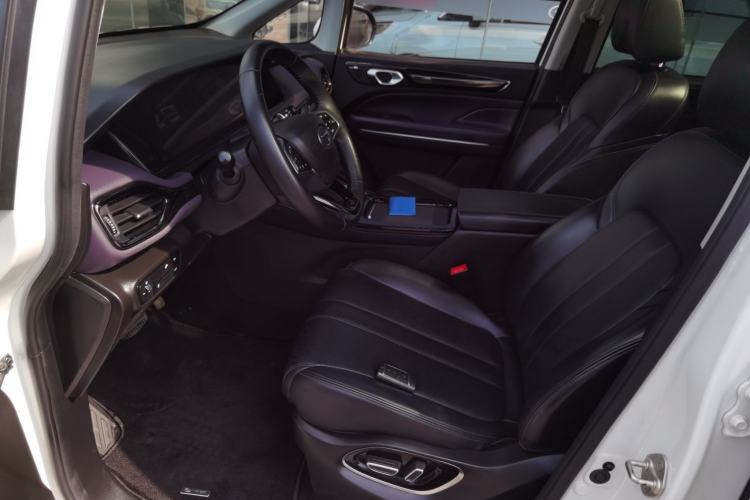 Used GAC Trumpchi M6 2024 MAX 270T WDCT Luxury Edition Left Front Seat