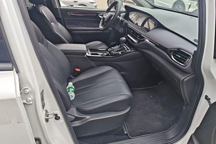 Used GAC Trumpchi M6 2024 MAX 270T WDCT Luxury Edition Right Front Seat