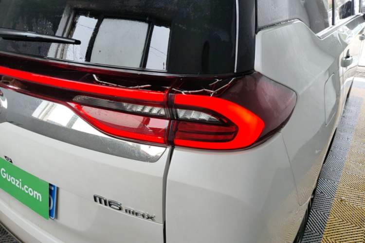 Used GAC Trumpchi M6 2024 MAX 270T WDCT Luxury Edition Right Rear Taillight