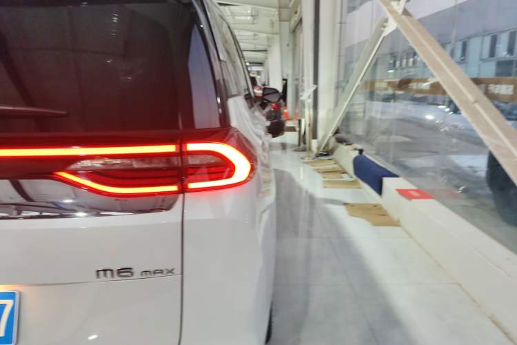 Used GAC Trumpchi M6 2024 MAX 270T WDCT Luxury Edition Right Rear Taillight
