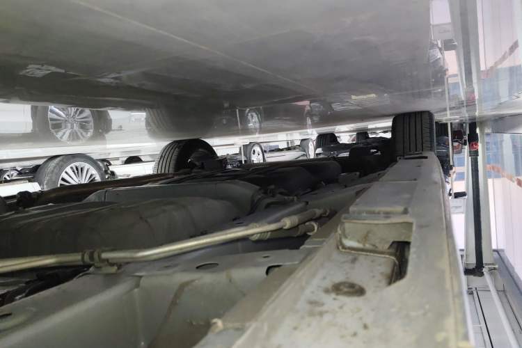 Used GAC Trumpchi M6 2024 MAX 270T WDCT Luxury Edition Right Side Sill