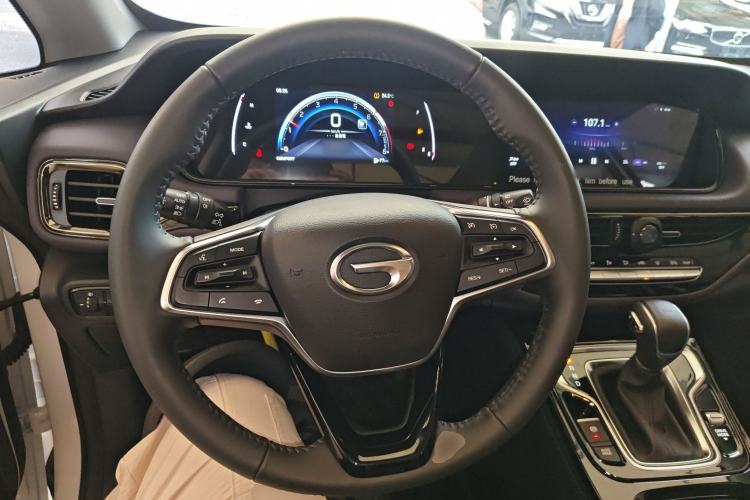 Used GAC Trumpchi M6 2024 MAX 270T WDCT Luxury Edition Steering Wheel