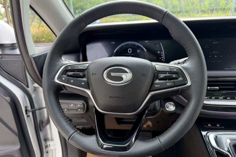 Used GAC Trumpchi M6 2024 MAX 270T WDCT Luxury Edition Steering Wheel